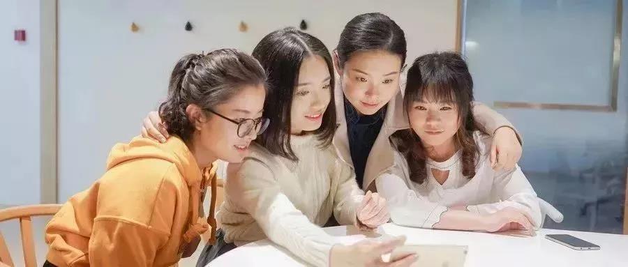 心在一起，才叫團(tuán)隊！